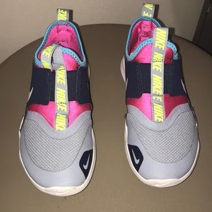 Girls Nike Slide On